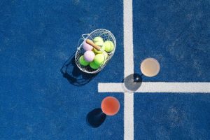 Geniet van een verfrissend drankje na het tennissen of padellen bij TC Velina in Geraardsbergen